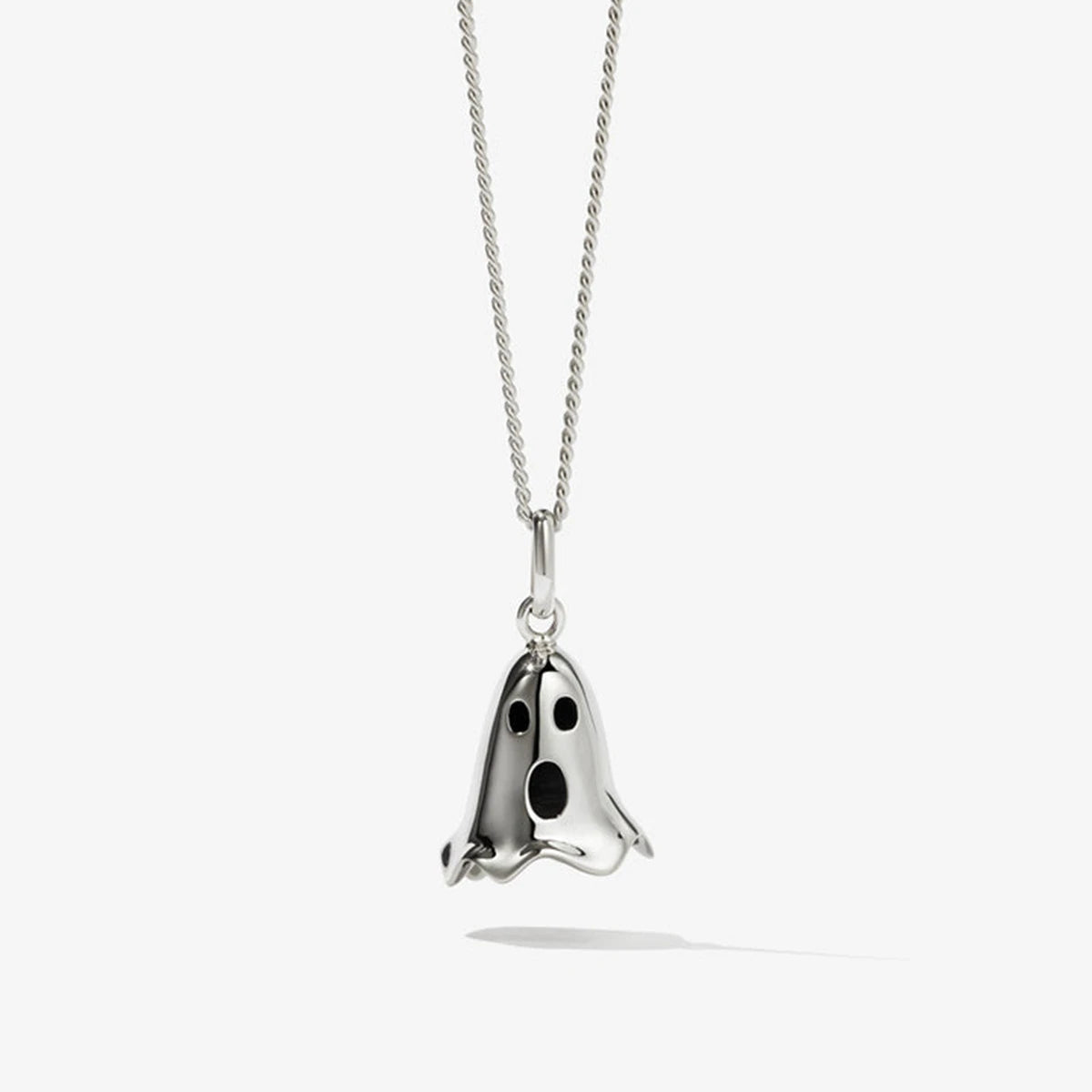 European and American popular Instagram style exquisite little ghost pendant necklace Halloween cartoon personality ghost
